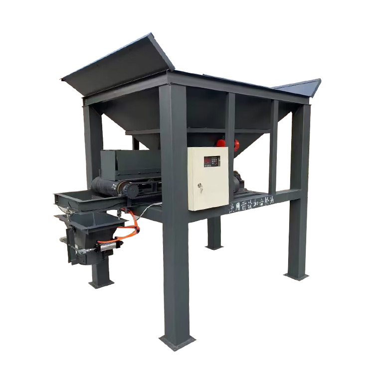 Automatic bagging machine